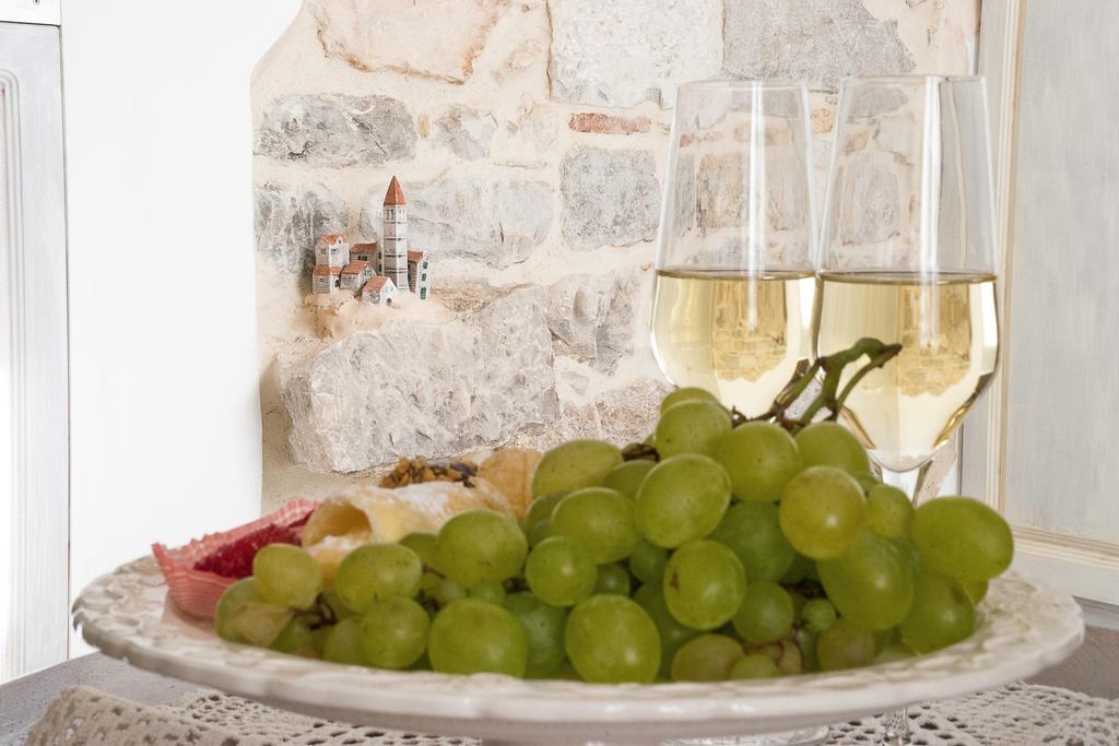 Boutique Cardea Hotel Split Buitenkant foto